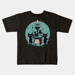 Modern Meows Atomic Age Black Kitschy Cats Kids T-Shirt